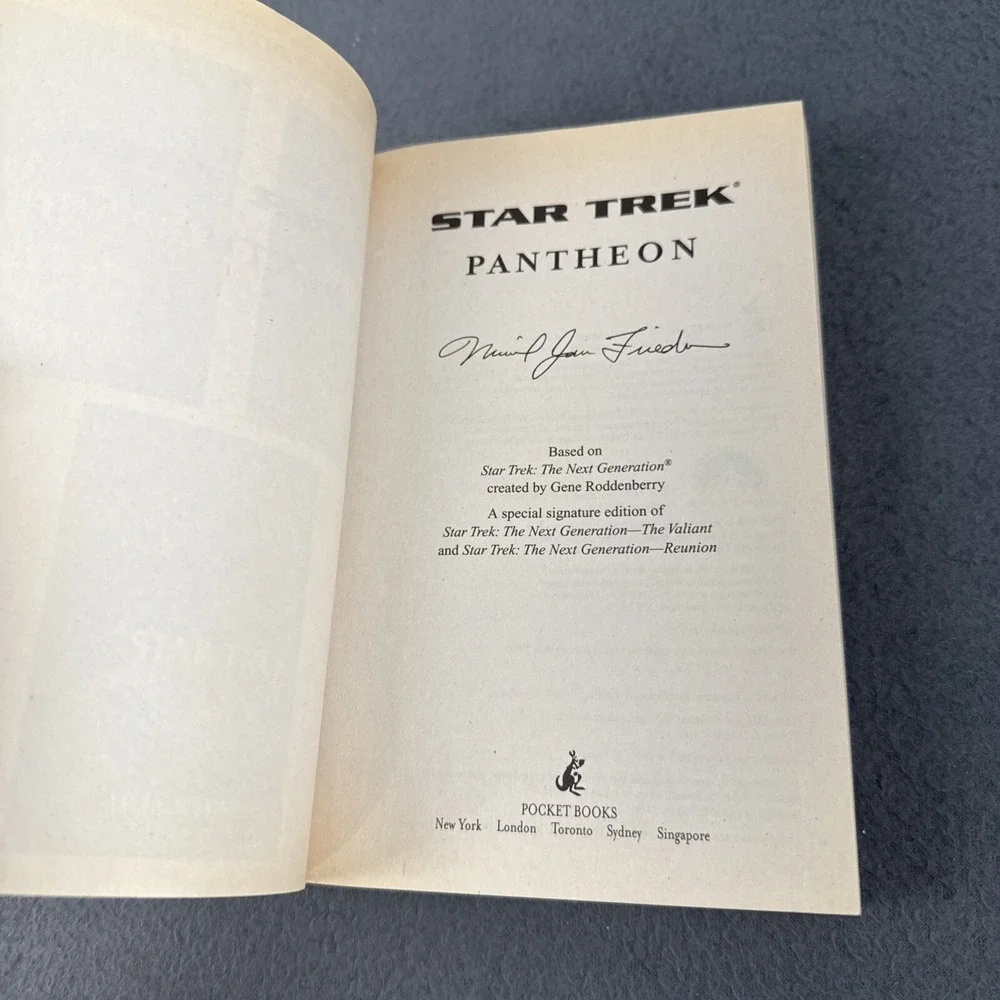 STAR TREK:‎ PANTHEON Signature Edition (Star Trek: The Original Series) Friedman